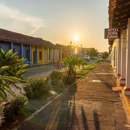 Hotel Dona Juana Tlacotalpan Exteriör bild